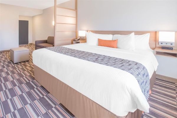MICROTEL INN & SUITES BY WYNDH (Cuauhtémoc)